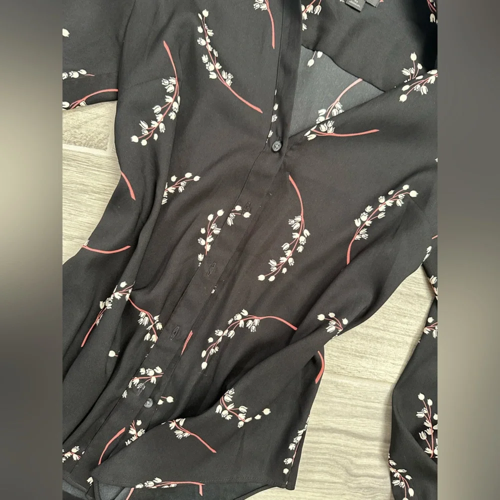 Button Up Women’s Blouse Black - Picture 5 of 7